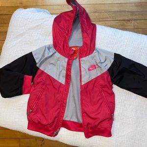EUC 3t nike windbreaker